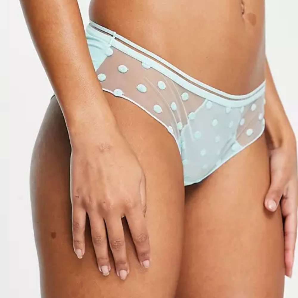 Curvy Kate NWT Top Spot underwear